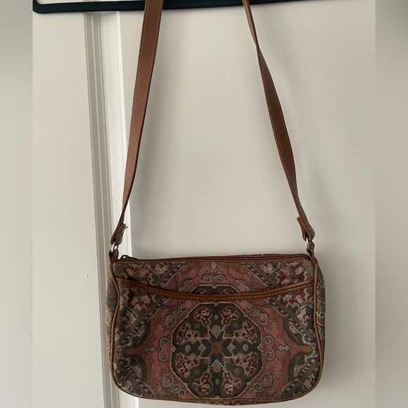 L.L. Bean Tapestry Crossbody Shoulder Purse Vintage Leather Bag Zipper USA Made - Picture 2 of 6